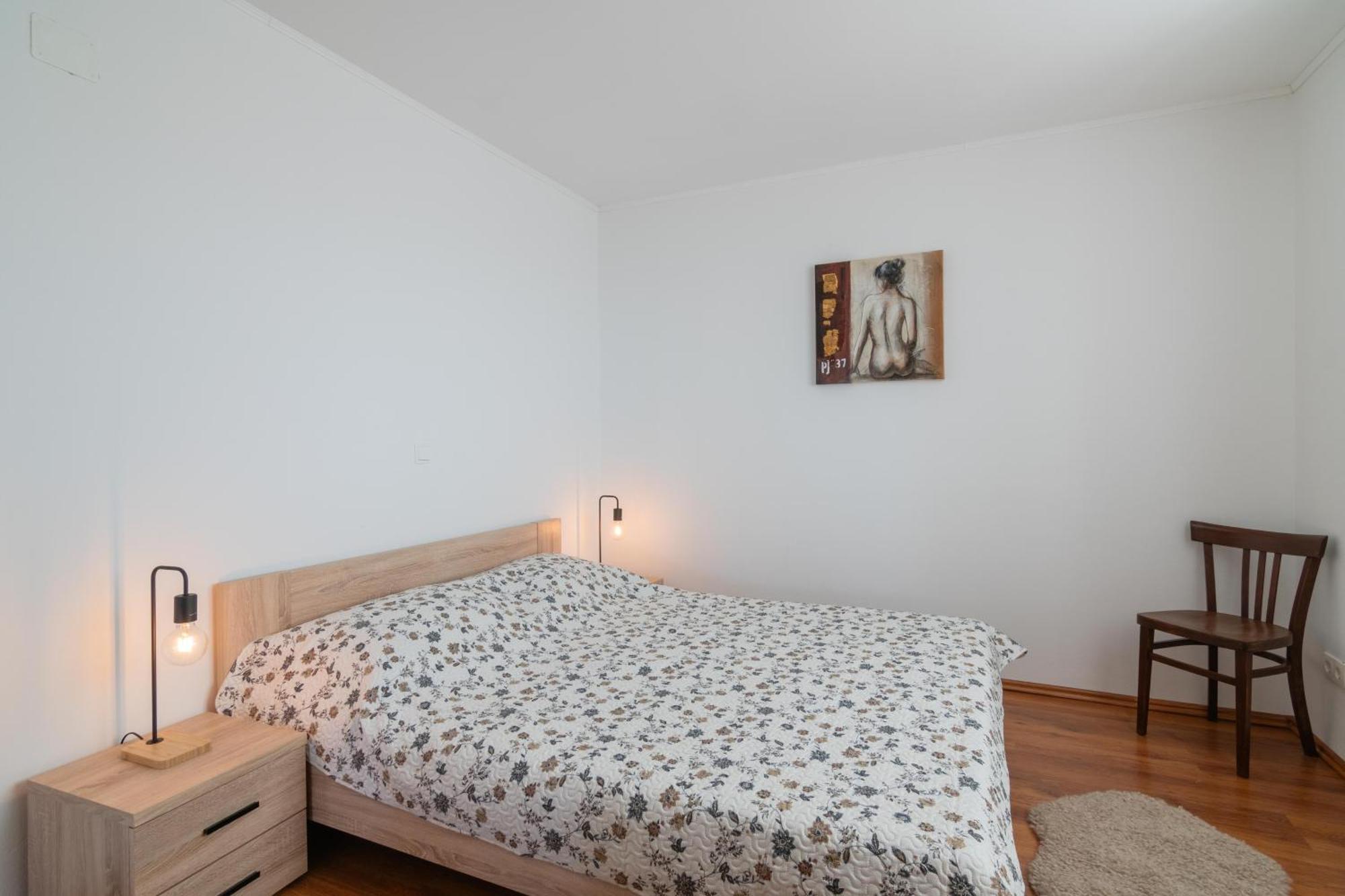 Apartments With A Parking Space Mandre, Pag - 18748 Kolan Exterior photo
