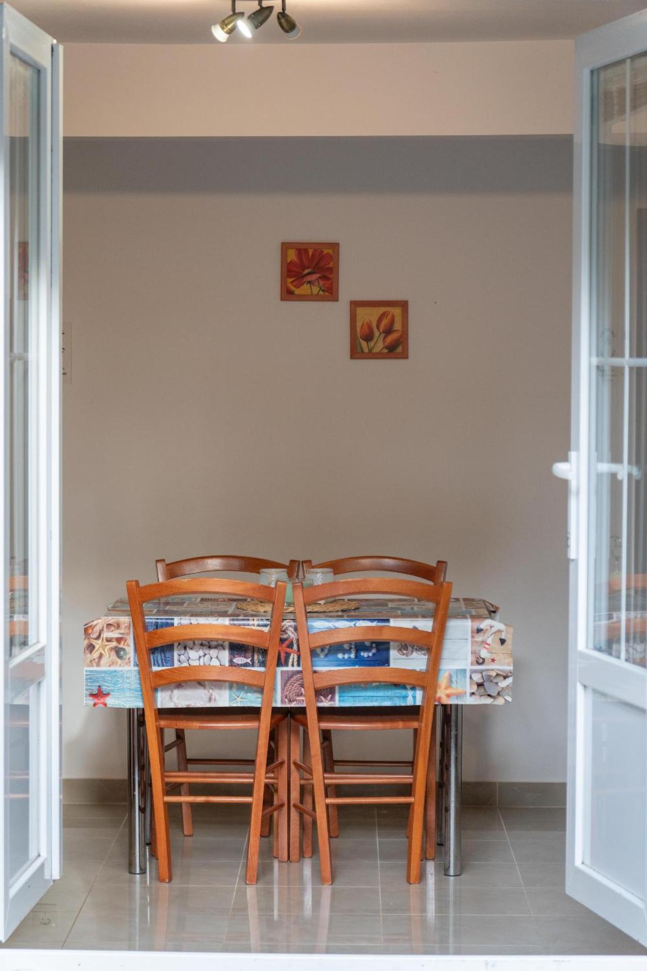 Apartments With A Parking Space Mandre, Pag - 18748 Kolan Room photo